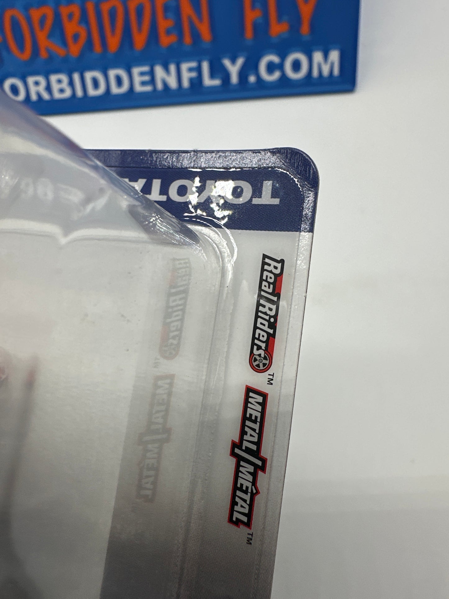 Hot Wheels Car Culture Team Transport - #84 - Toyota AE86 Sprinter Trueno & Fleet Street