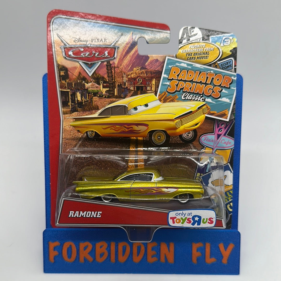 Disney Pixar Cars Movie - Toys R Us Exclusive Card - Radiator Springs Classic Series - Yellow Ramone