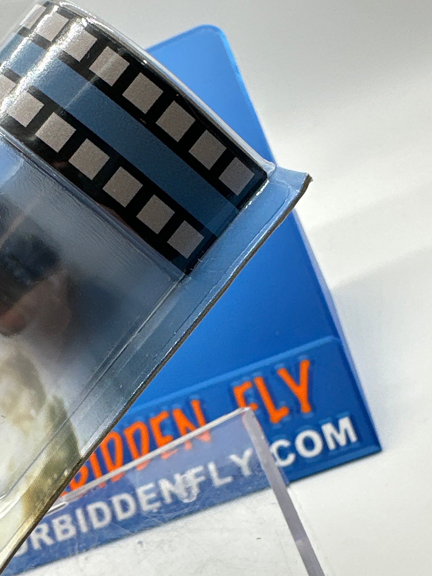 Hot Wheels Retro Entertainment Premium Single - Smokey and the Bandit ‘77 Pontiac Firebird (Movie Reel Packaging)
