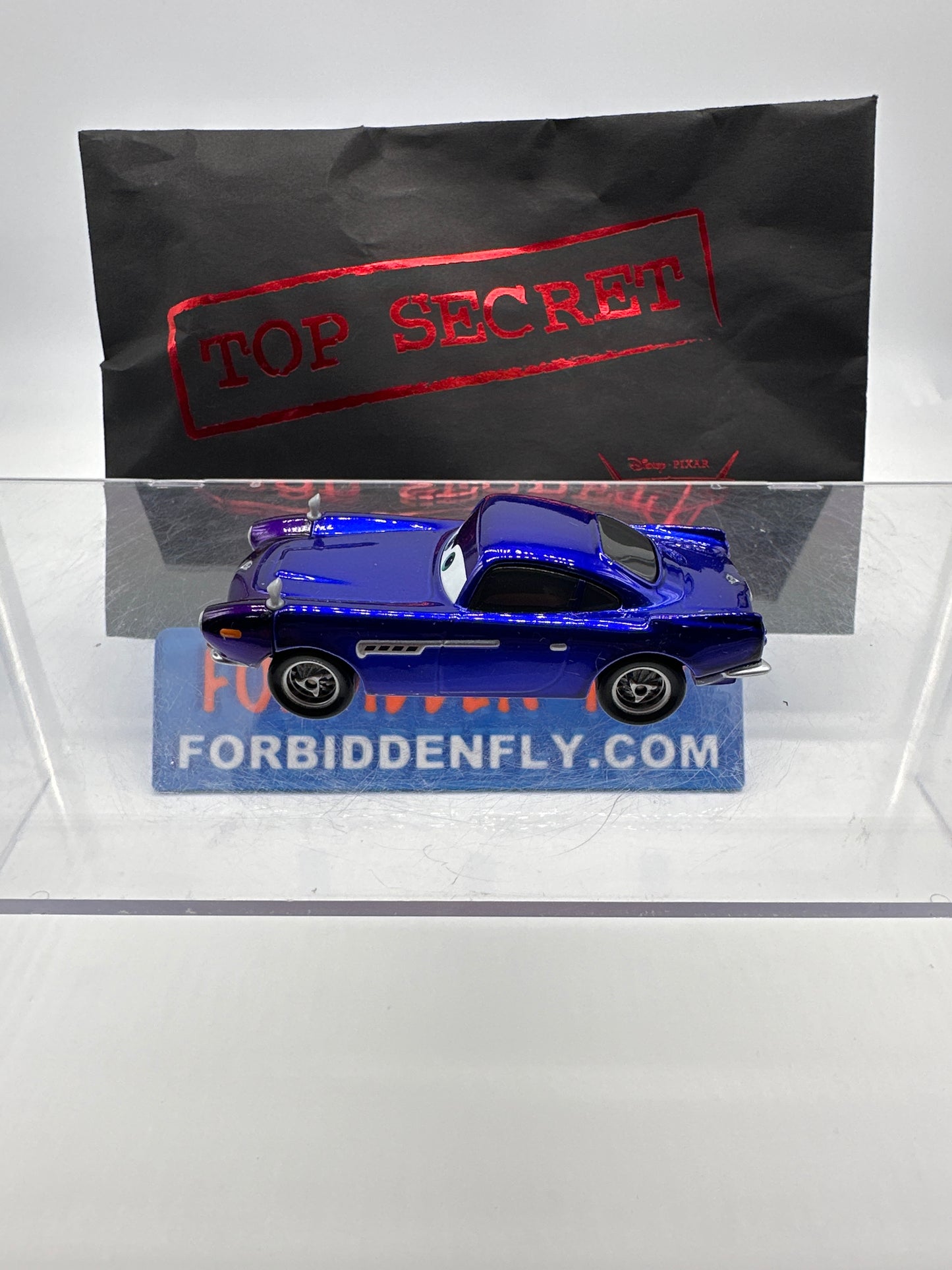 Disney Pixar Cars 2 Movie - D23 Expo Release - Top Sercret Blu-Ray Metallic Ransburg Finn McMissile