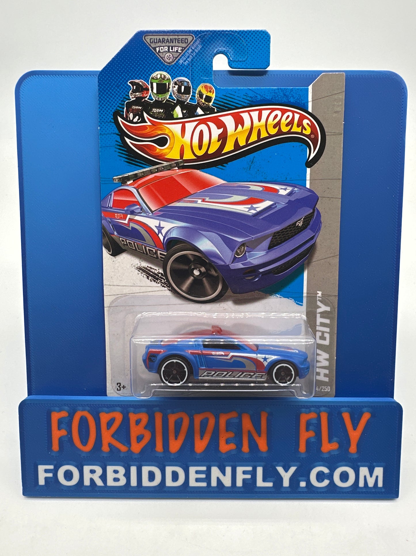 Hot Wheels 2013 Regular Treasure Hunt - Ford Mustang GT Concept