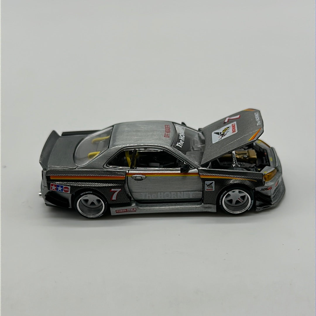 Kaido House (x MiniGT) - Raw Chase Release #093 - Black Nissan Skyline GT-R (R34) - The Hornet - Tamiya & Kaido House Collaboration
