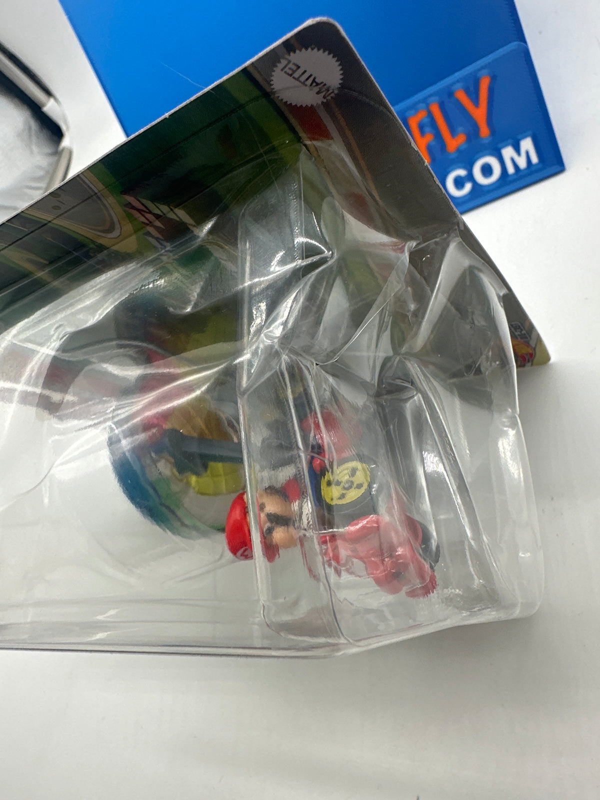 Hot Wheels Mario Kart - Character Glider - Mario on Pipe Frame and Parachute
