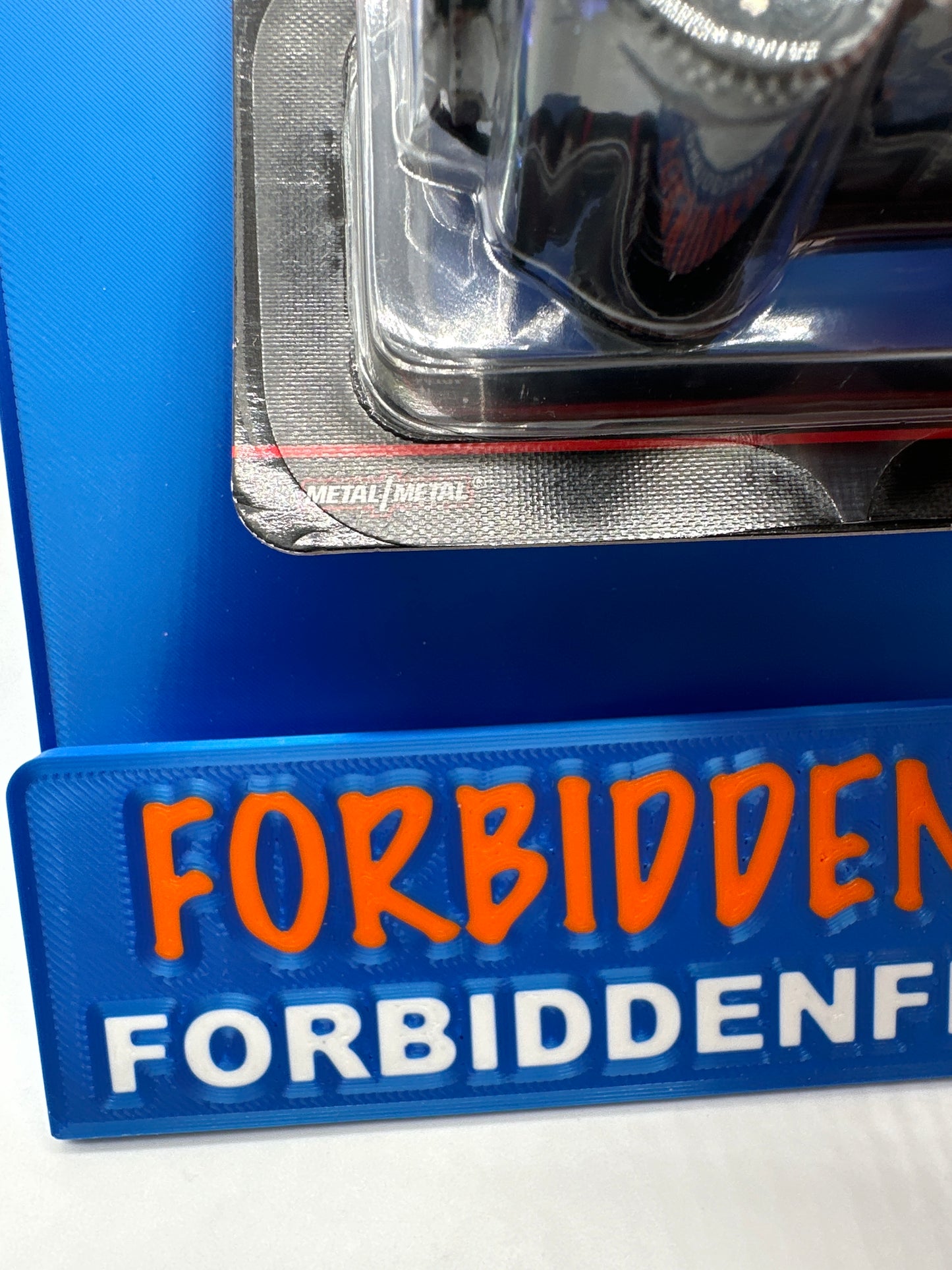 Hot Wheels RLC Red Line Club Release - Mercedes-AMG 63 4X4 - Blue