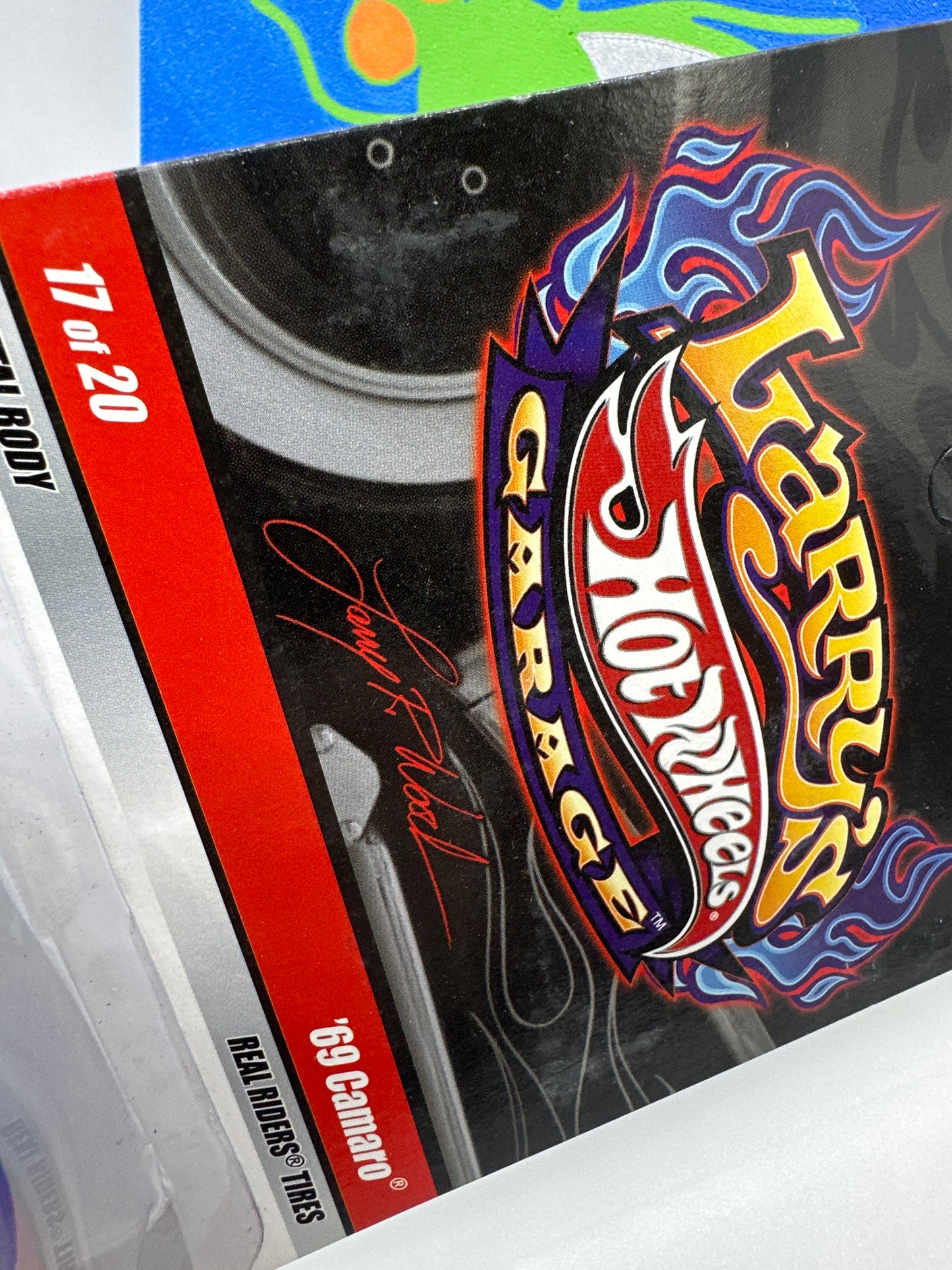 Hot Wheels Premium - Larry’s Garage Series #17/20 - Blue ‘69 Camaro