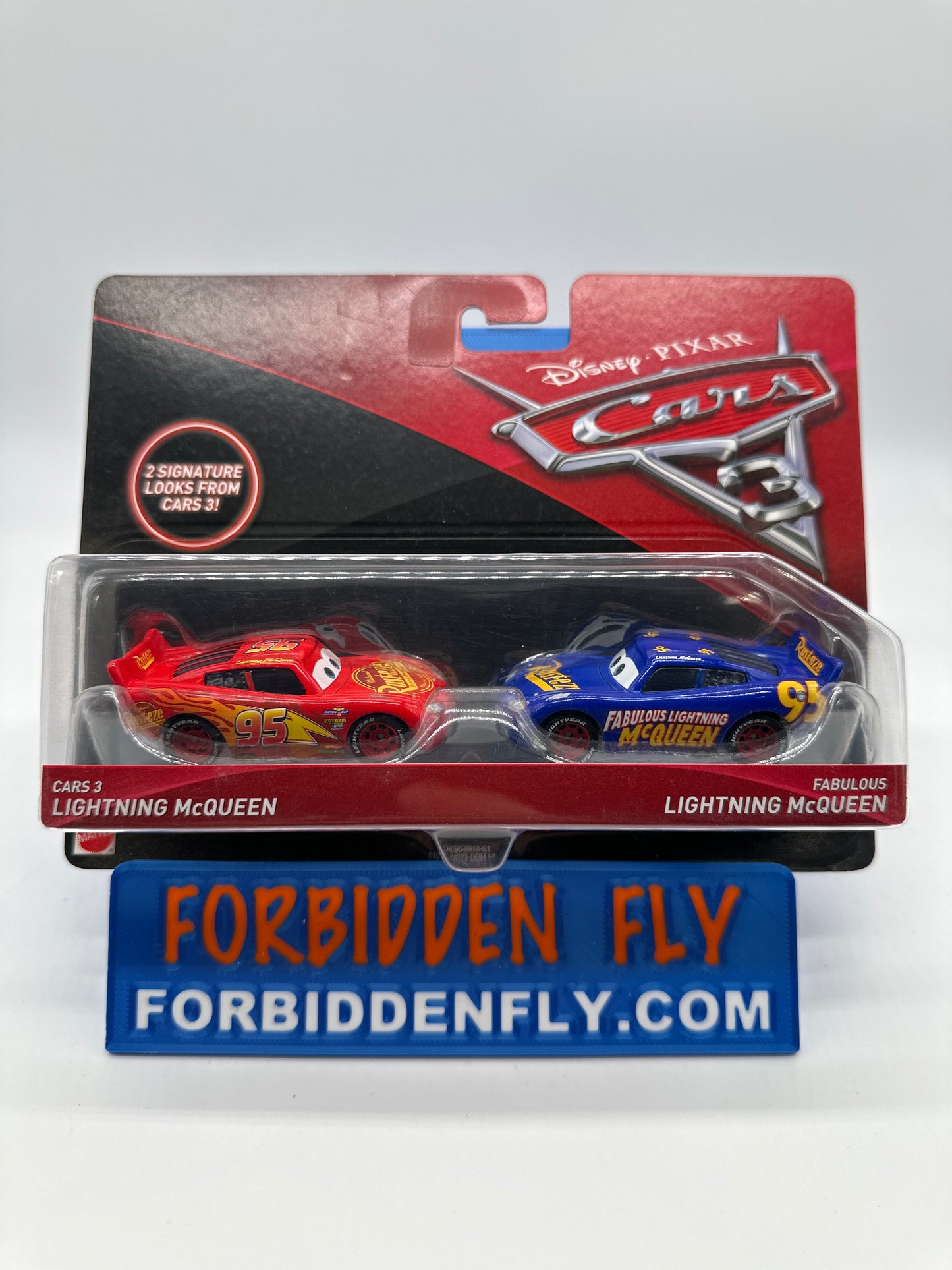 Disney Pixar Cars Movie - Cars 3 (Two) 2 Pack - Cars 3 Lightning McQueen & Fabulous Lightning McQueen