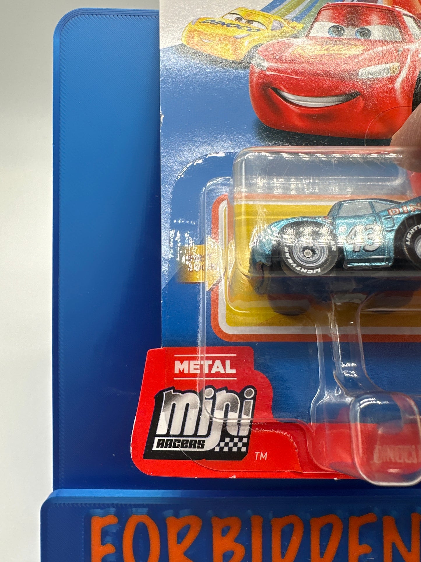 Disney Pixar Cars Movie - Metal Mini Racers 3 Pack - Dinoco Daydream Series