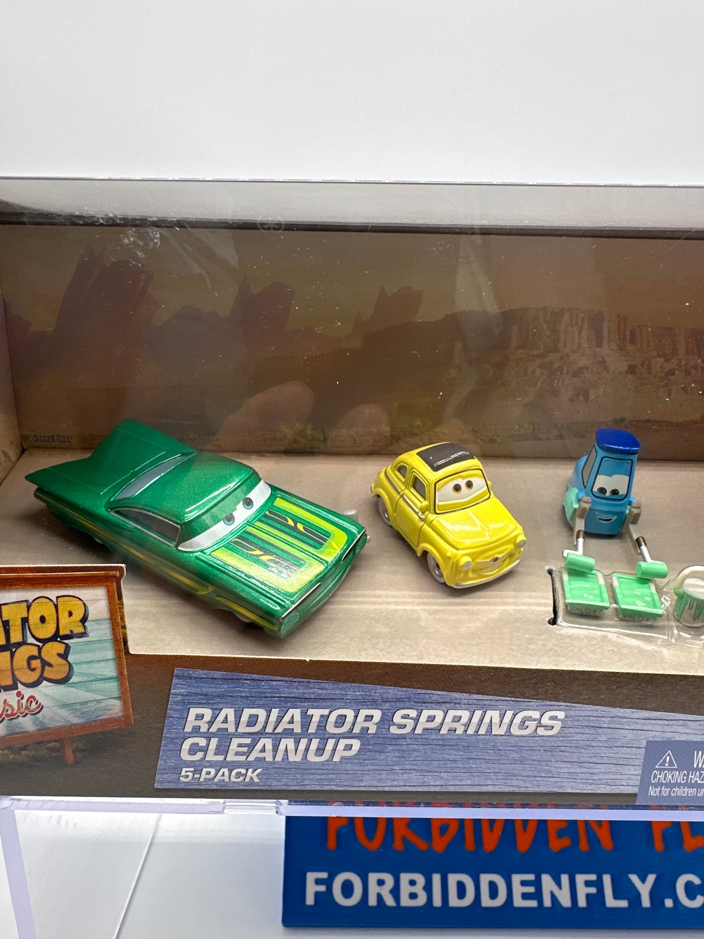Disney Pixar Cars Movie - Radiator Springs Cleanup (Five) 5 Pack - Paint Job Ramone, Luigi, Guido With Paint Supplies, Tar Lightning McQueen And Sally