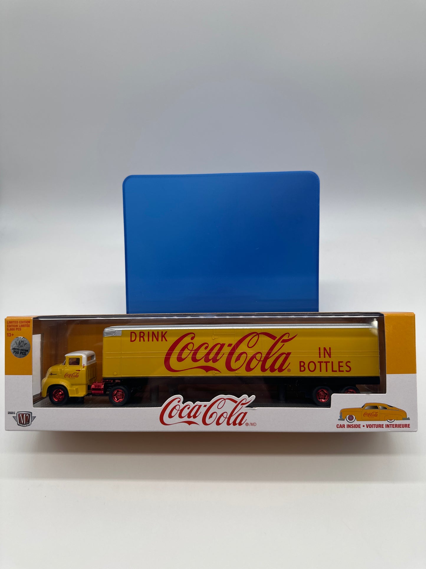 M2 Machines Hauler - Coca Cola Series - 1956 Ford COE & 1949 Mercury Coupe - Chase