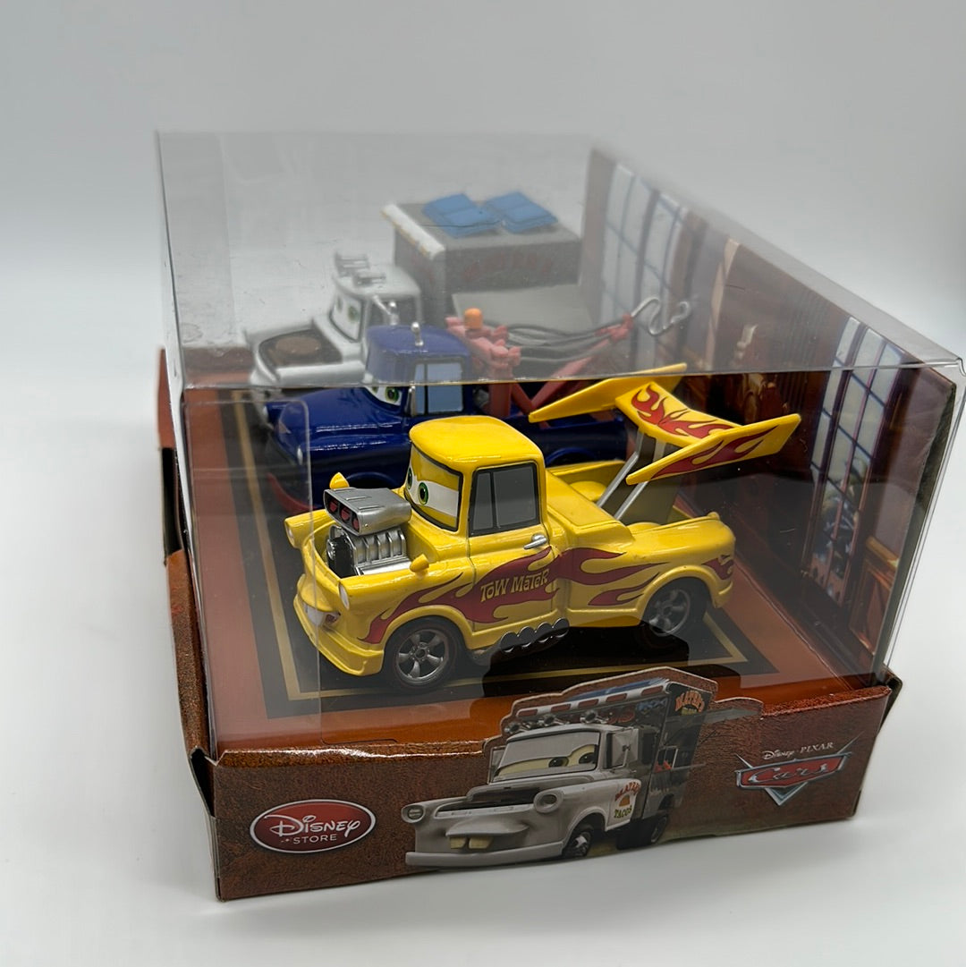 Disney Pixar Cars Movie - Disney Store Parks Exclusive - Mater-Rama Diecast (Three) 3 Pack - Taco Mater, Ivan, Drag Mater