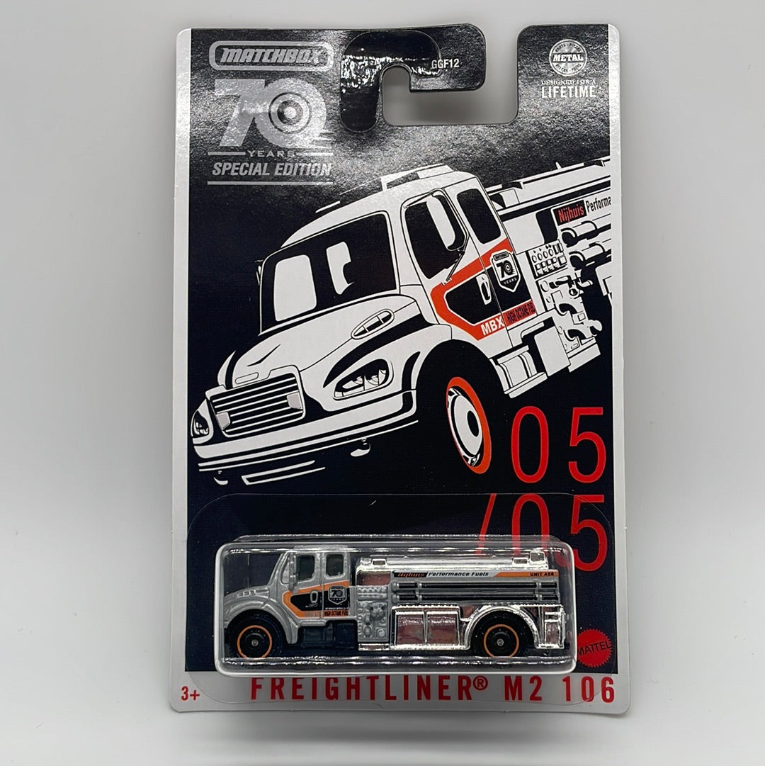 Matchbox - 2023 70 Years Special Edition - Freightliner M2 106 - # 05/05
