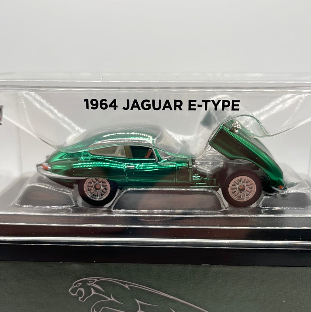 Hot Wheels RLC Red Line Club - 2023 Release - 1964 Jaguar E-Type - Green