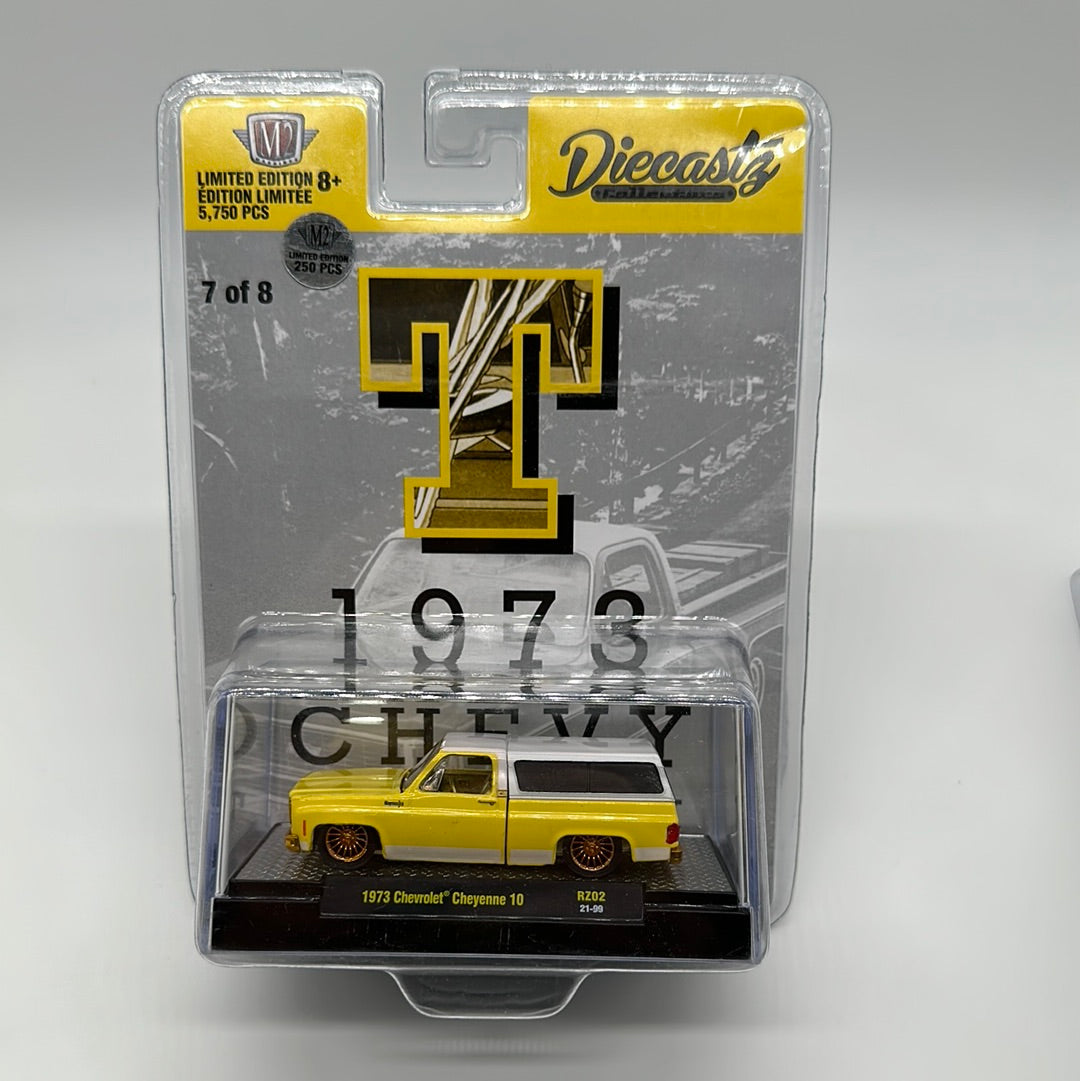M2 Machines Carded Acrylic - DiecastZ Riverside Show Exclusive Series RZ02 - Complete Chase Set of 8 Various Colors & Model Chevrolet Cheyenne 10