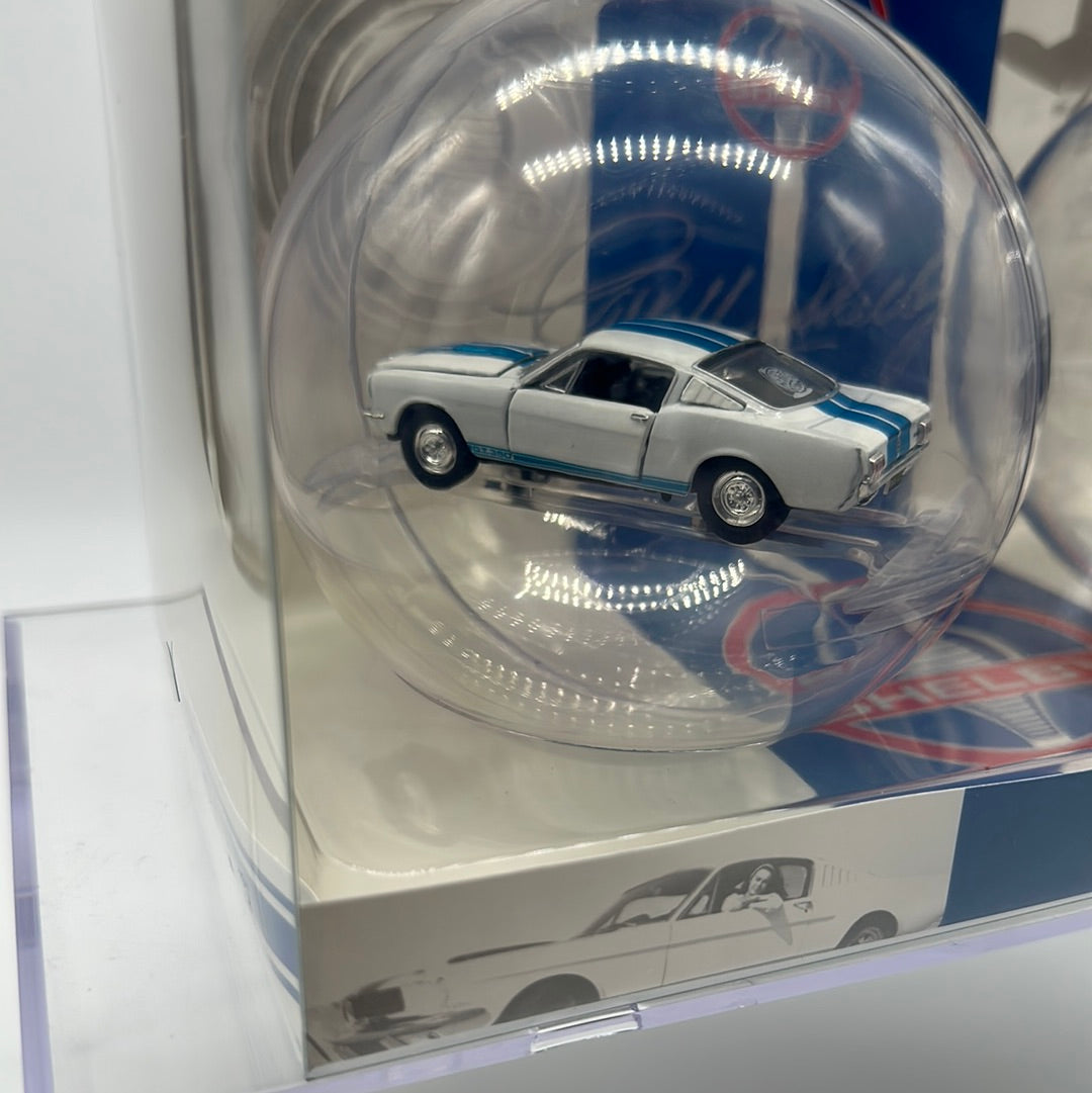 M2 Machines - 2022 Christmas Ornaments 2 Pack - Shelby Mustang GT 350