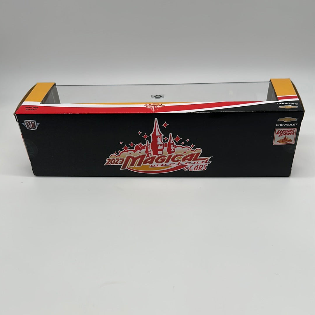 M2 Machines - Auto-Haulers Series DCS01 - 2023 Magical Weekend Of Cars Convention Exclusive Dinner Car - 1968 Chevrolet C60 & Chevrolet Silverado