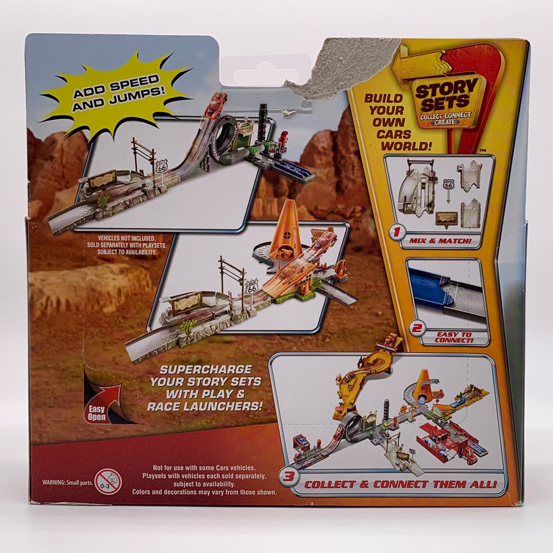 Disney Pixar Cars Movie - Highway Hideout Play & Race Launcher Story Sets Connecting Playset