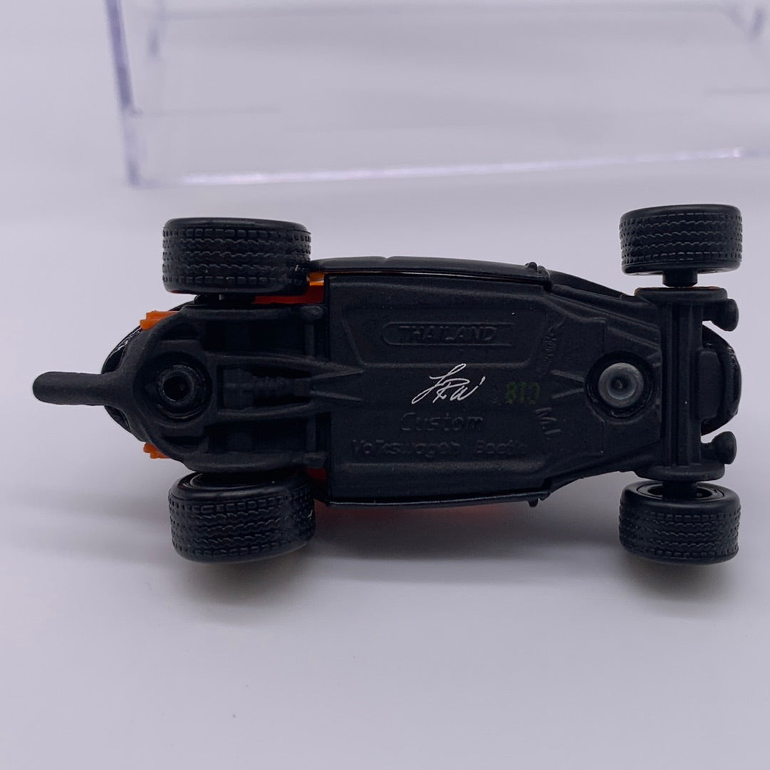 Hot Wheels 2010 Wayne’s, Larry’s & Phil’s Garage Premium Set - Loose Custom Volkswagen Beetle - Larry Wood Signed