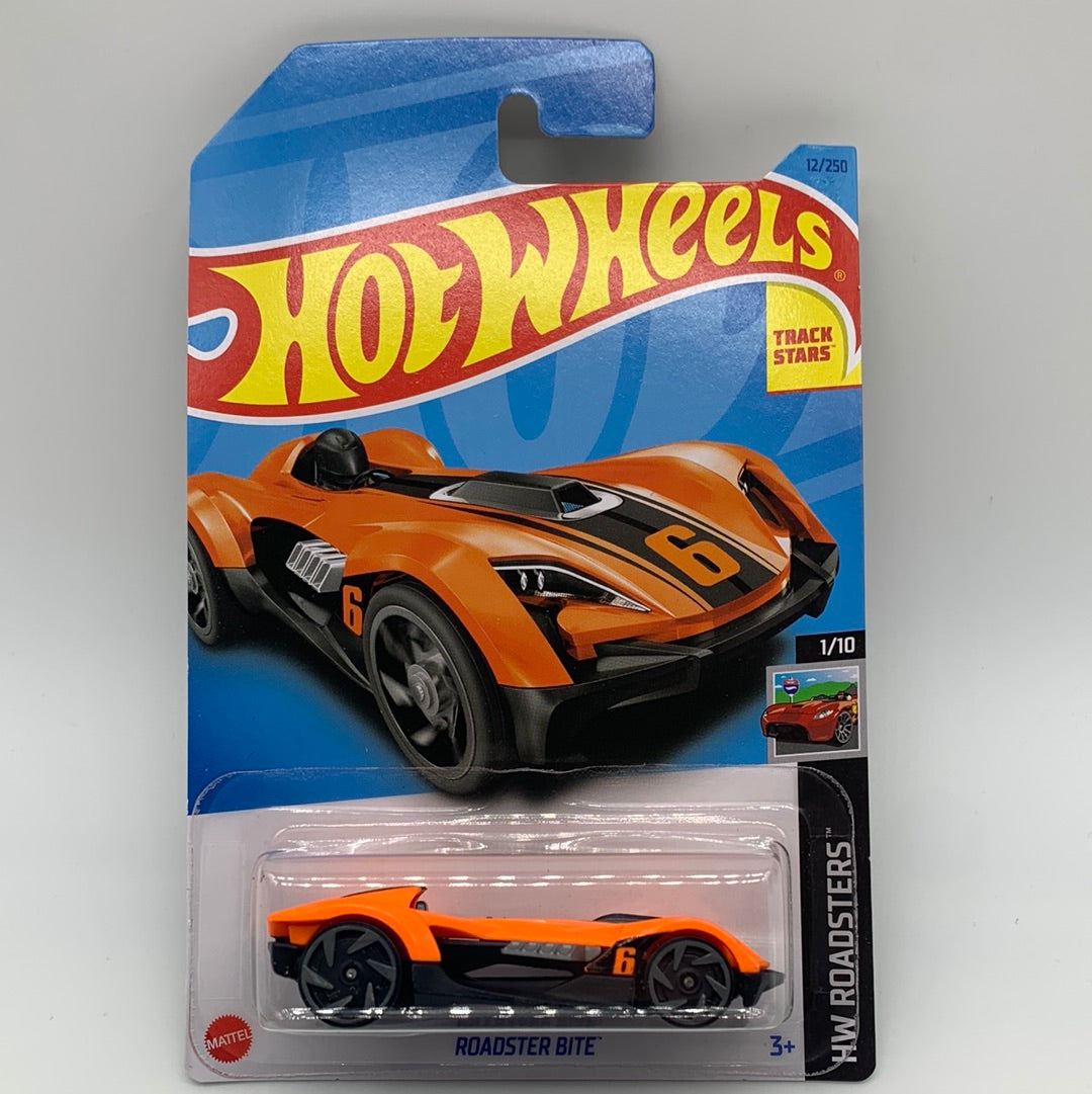Hot Wheels Mainline - 2023 A Case International Cards - Roadster Bite
