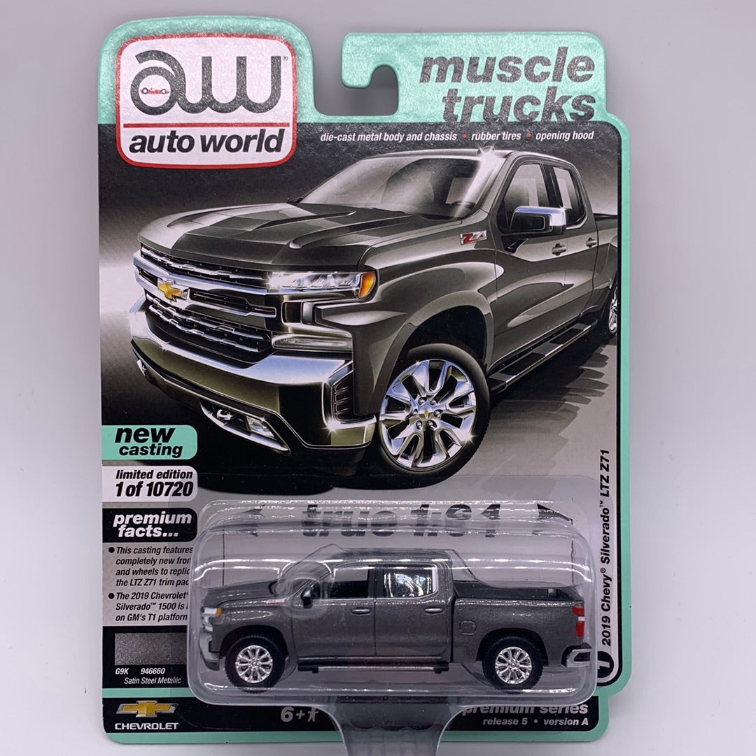 Auto World Muscle Trucks Series - Release 5 - 2019 Chevy Silverado LTZ Z71 - Version A