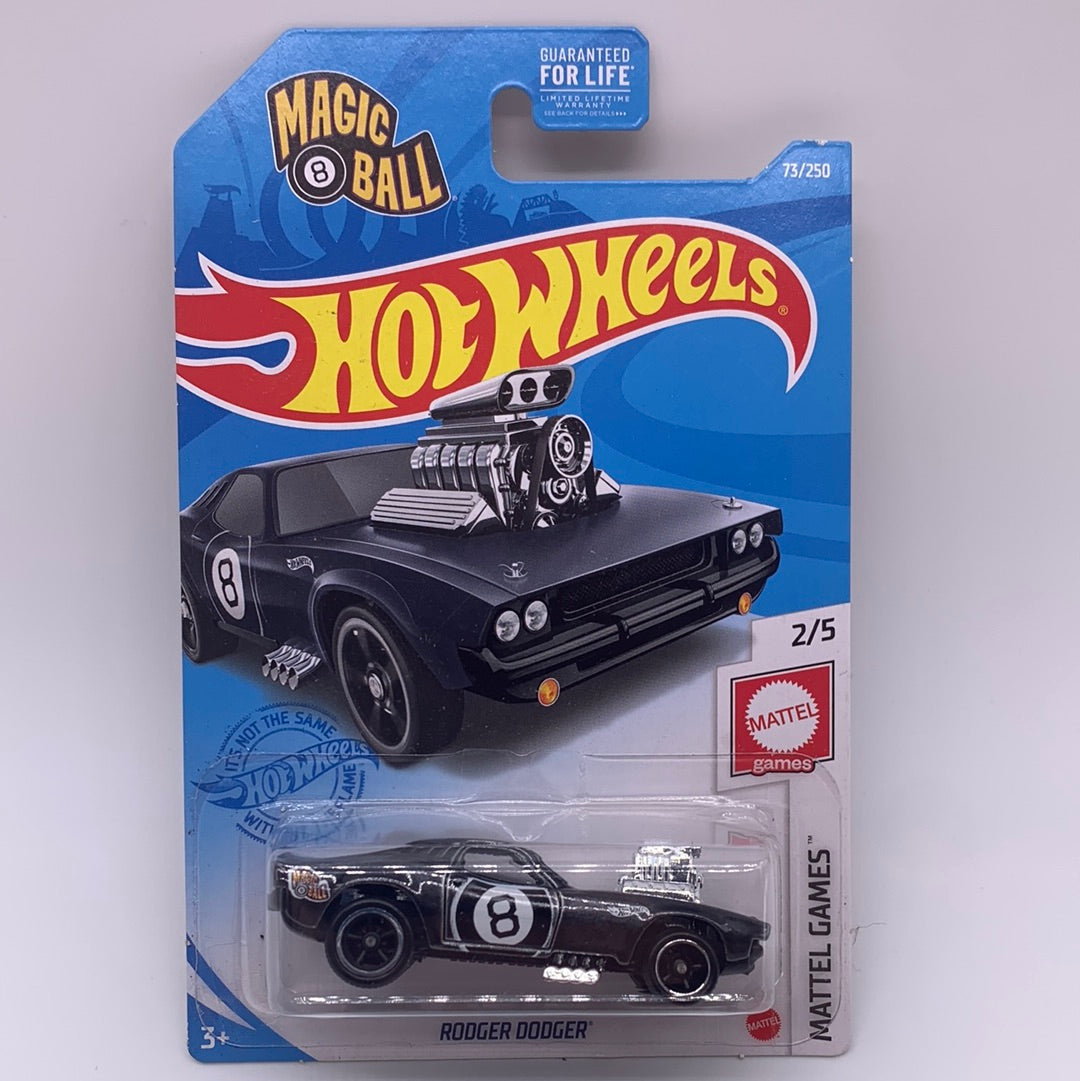 Hot Wheels Super Treasure Hunt - 2021 C Case - (Magic 8 Ball) Rodger Dodger