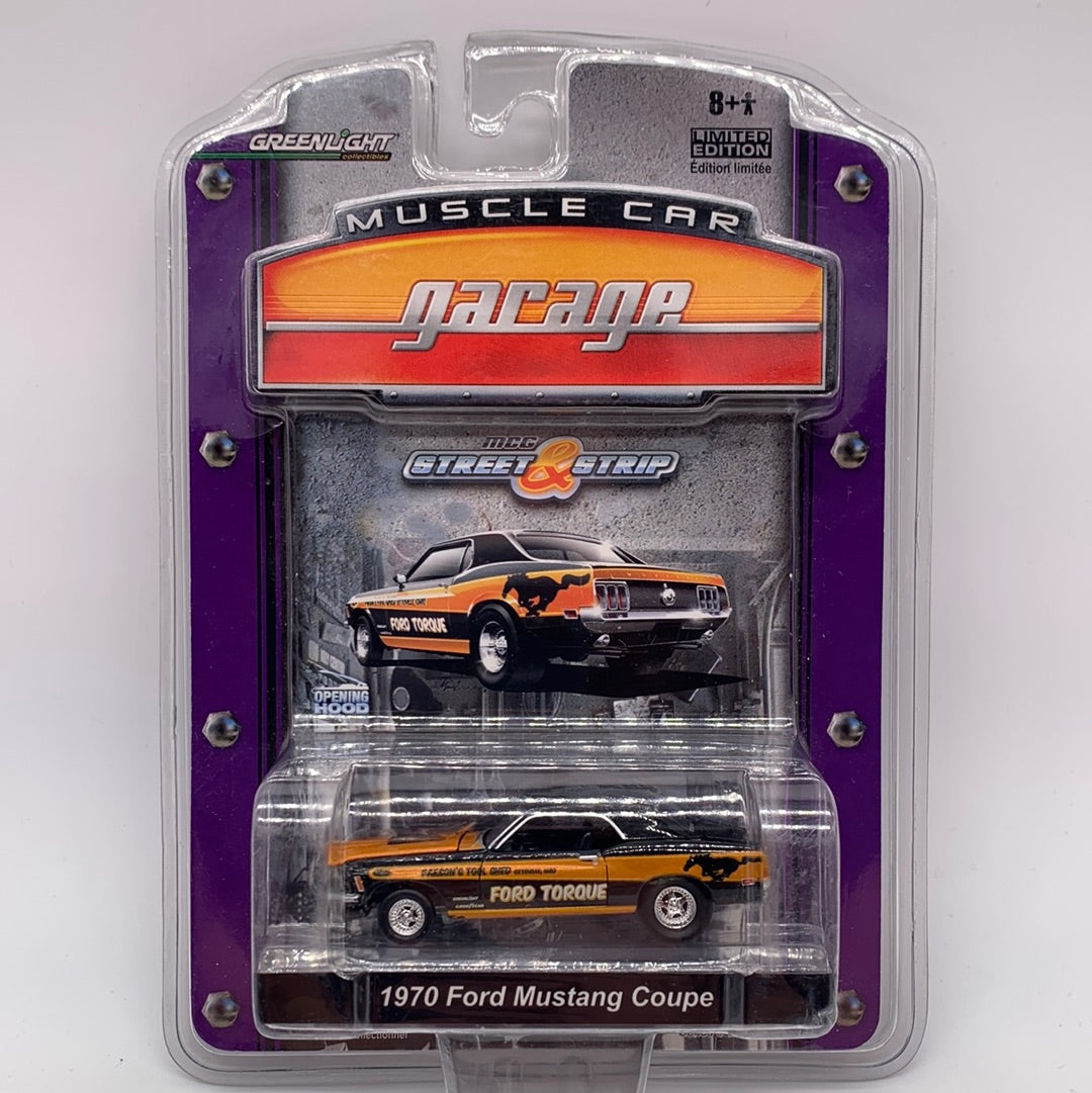 GreenLight Muscle Car Garage Street & Strip Series - #12660 - 1970 Ford Mustang Coupe