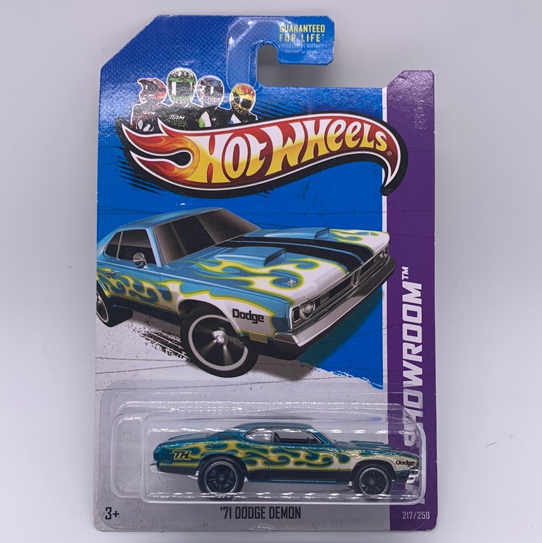 Hot Wheels 2013 Super Treasure Hunt - ‘71 Dodge Demon