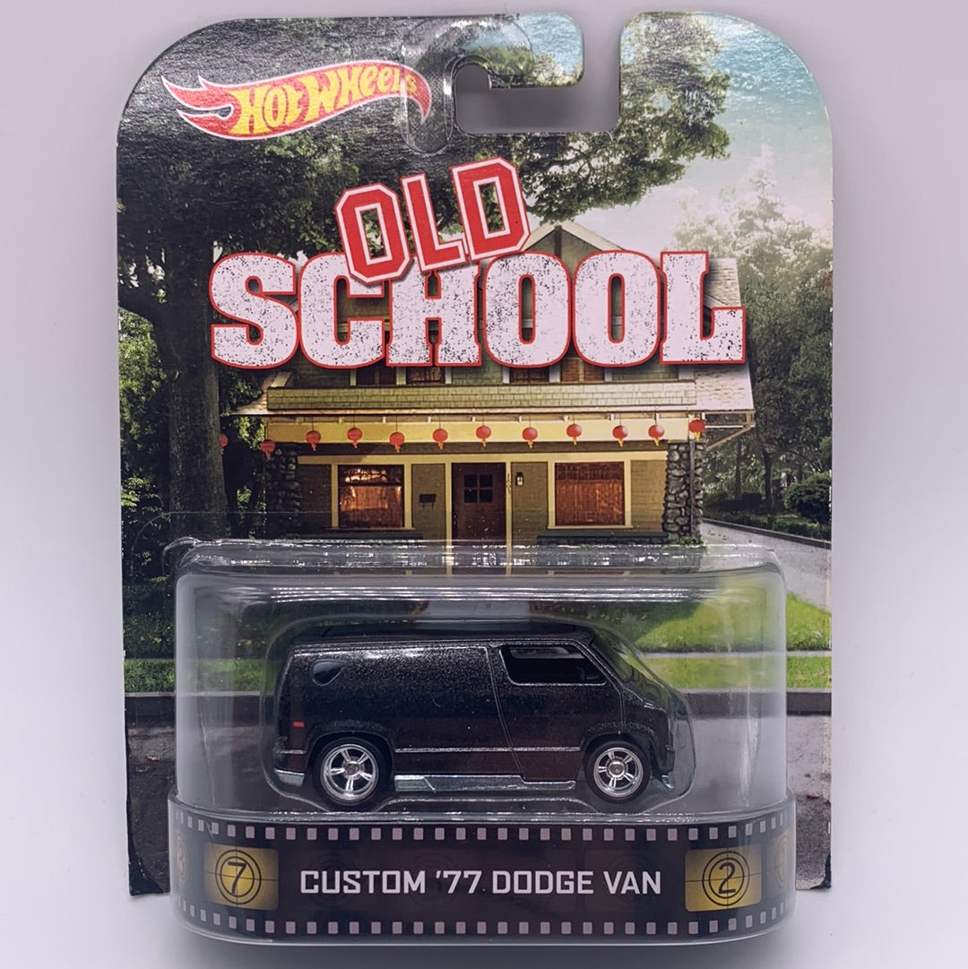 Hot Wheels 2014 Retro Entertainment Premium - Old School Custom ‘77 Dodge Van (Movie Reel Packaging)