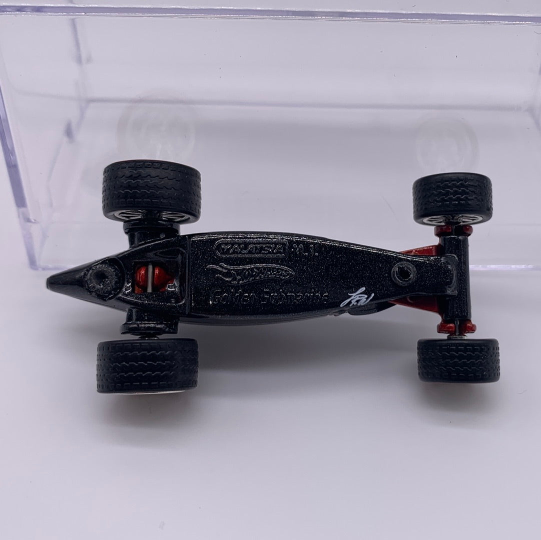 Hot Wheels 2010 Wayne’s, Larry’s & Phil’s Garage Premium Set - Loose Golden Submarine - Larry Wood Signed