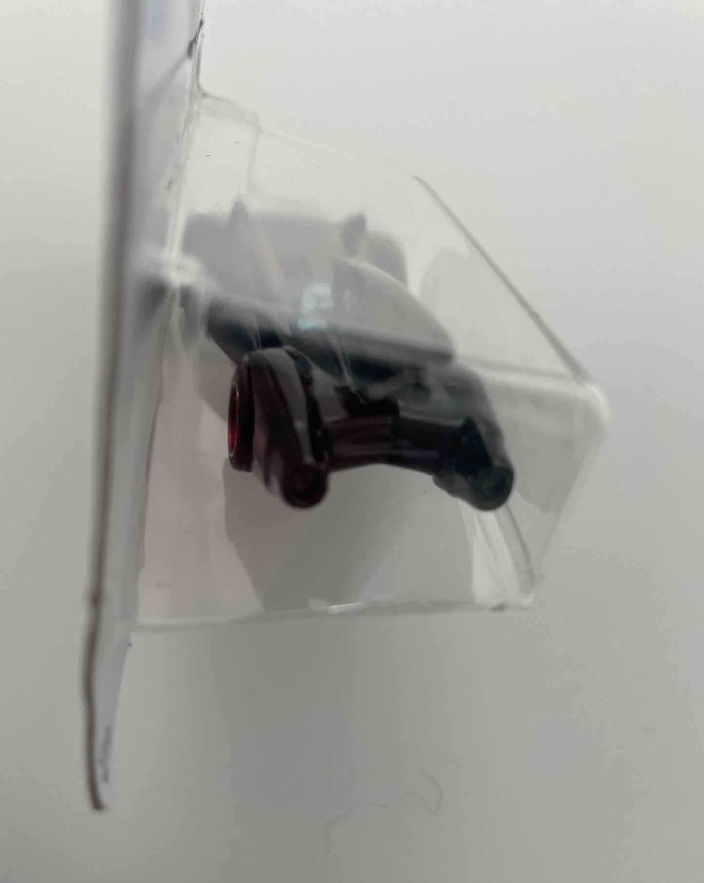 Hot Wheels 2017 Factory Stickered H Case Brave & Bold Batmobile Super Treasure Hunt *CRACKED BLISTER*