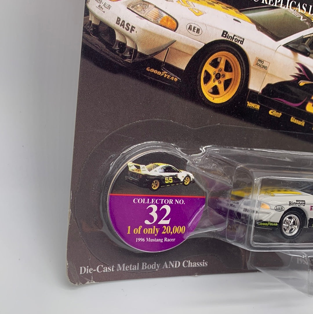 Johnny Lightning - Mustang Classics Series - Binford Tools #55 1996 Saleen Mustang Racer