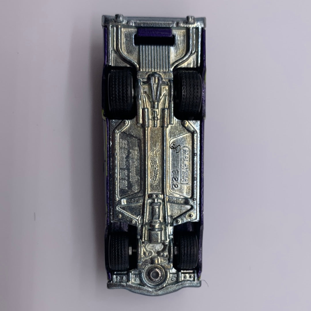 Hot Wheels 2010 Wayne’s, Larry’s & Phil’s Garage Premium Set - Loose ‘70 Chevelle SS Wagon - Wayne Scott Signed