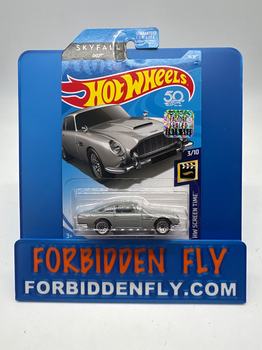 Hot Wheels Mainline - Factory Stickered 2018 - James Bond 007 Skyfall Aston Martin 1963 DB5