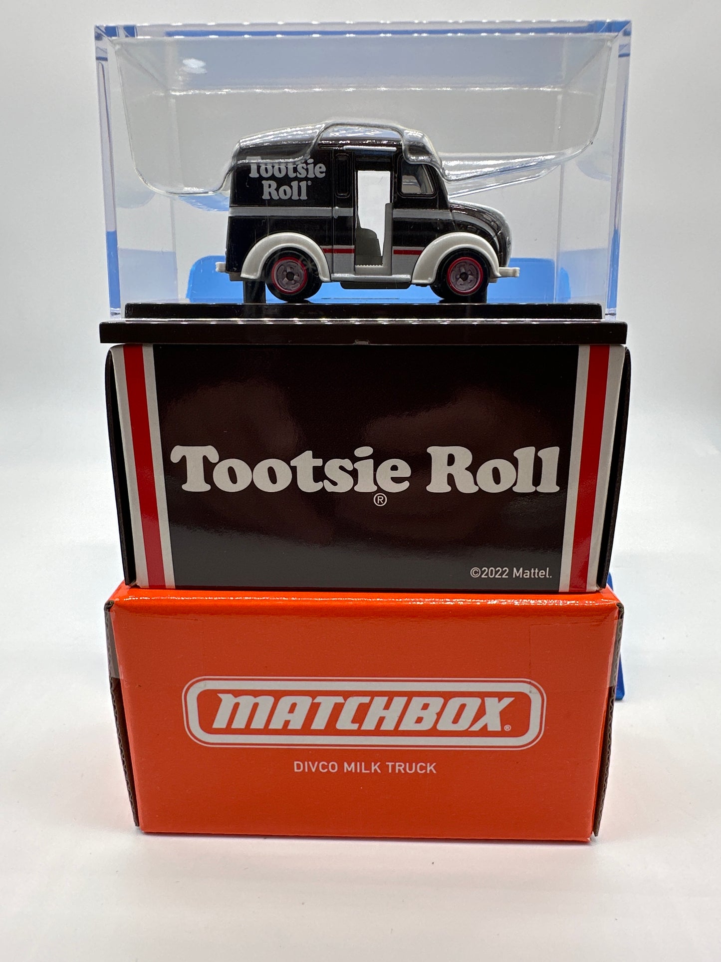 Matchbox Mattel Creations - Tootsie Roll - Divco Milk Truck
