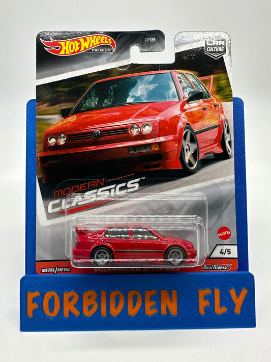 Hot Wheels Car Culture Premium - Modern Classics 2020 Series 2 - # 4/5 - Red Volkswagen Jetta MK3