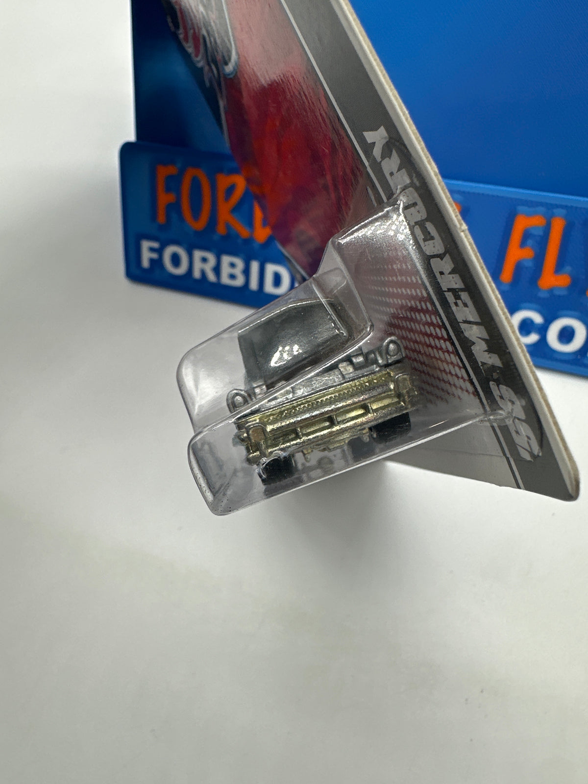 Hot Wheels Premium - HW Garage Series (Ford) - Silver ‘56 Mercury (#10/20)