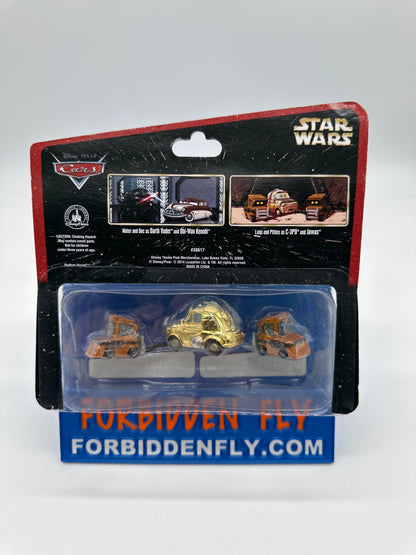 Disney Pixar Cars Movie - Disney Store Parks Exclusive Star Wars Series - Luigi as C-3PO and Pitties as Jawas