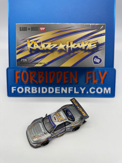 Kaido House (x MiniGT) - Raw Chase #235 - Nissan Silvia S13-R Kaido Drift V1