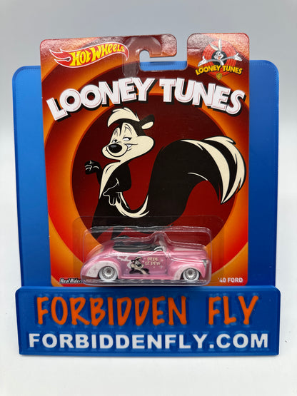 Hot Wheels Premium - Pop Culture 2013 Looney Tunes Series - Set of 6