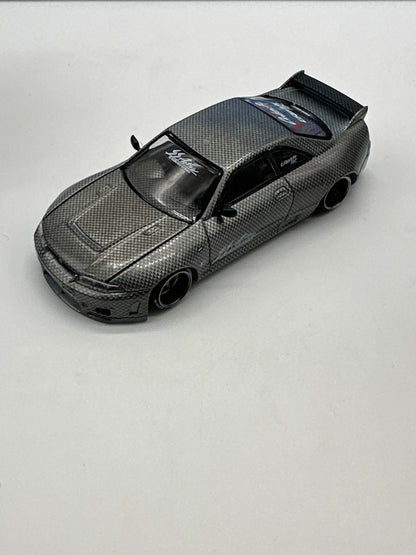 Kaido House (x MiniGT) - Raw Chase Release #116 - Nissan Skyline GT-R (R33) Active Carbon R V1