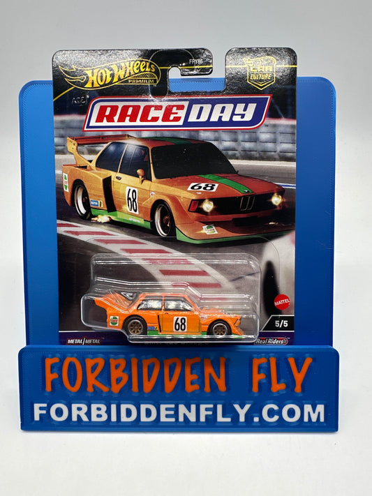 Hot Wheels Car Culture Premium - 2024 Race Day Series Single #5/5 - BMW 320 Group 5
