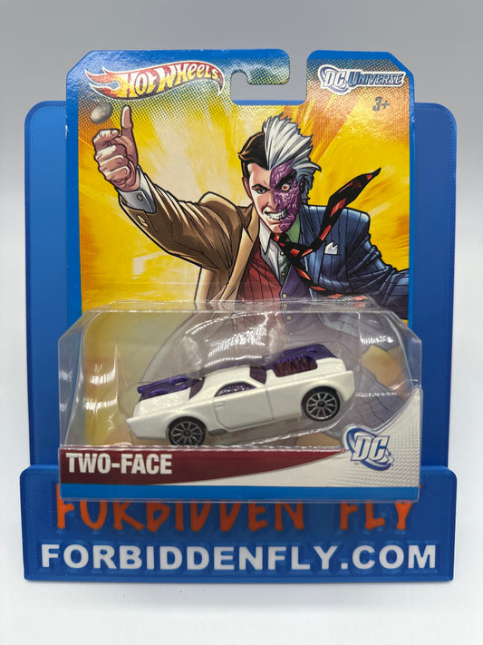 Hot Wheels Character Cars - 2011 DC Universe Series - Two-Face