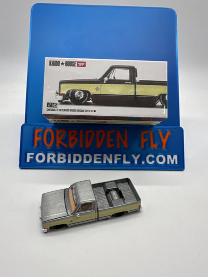 Kaido House (x MiniGT) - Raw Chase #145 - Chevrolet Silverado Kaido Vintage Spec V1