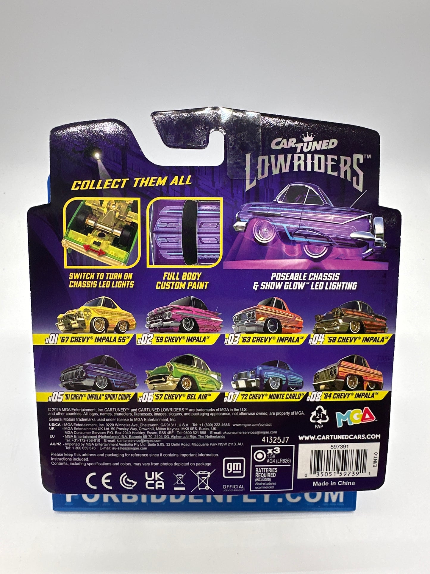 CarTuned - Lowriders Series 1 - #05 - ‘61 Chevy Impala Sport Coupe