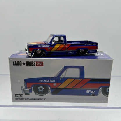 Kaido House (x MiniGT) - Regular Release #099 - Blue Chevrolet Silverado Kaido V2