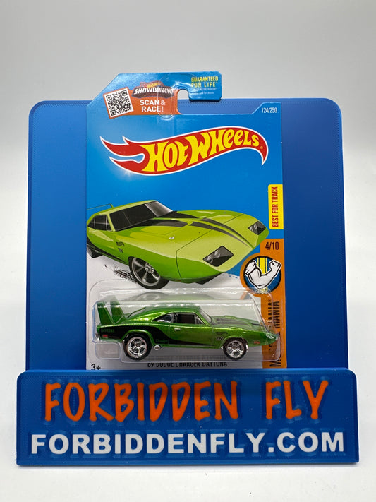 Hot Wheels Super Treasure Hunt - 2016 G Case - ‘69 Dodge Charger Daytona *CRACKED BLISTER*