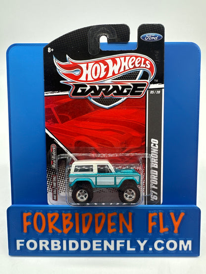 Hot Wheels Premium - HW Garage Series (Ford) - Teal & White ‘67 Ford Bronco (#5/20)