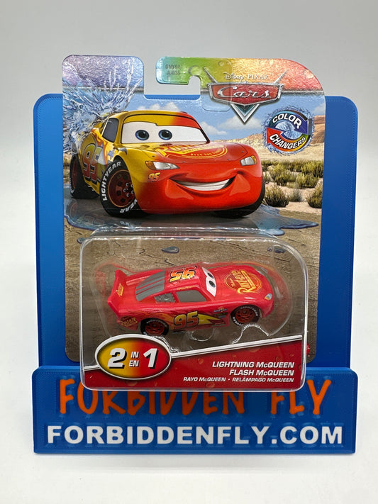 Disney Pixar Cars Movie - Color Changers - Lightning McQueen - Yellow to Red