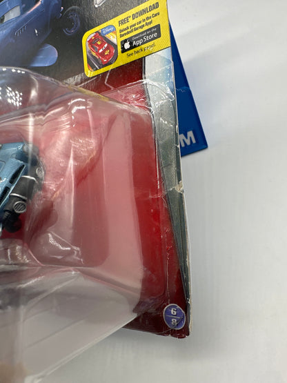 Disney Pixar Cars Movie - Oil Rig Getaway Series - Deluxe Finn McMissile With Breather