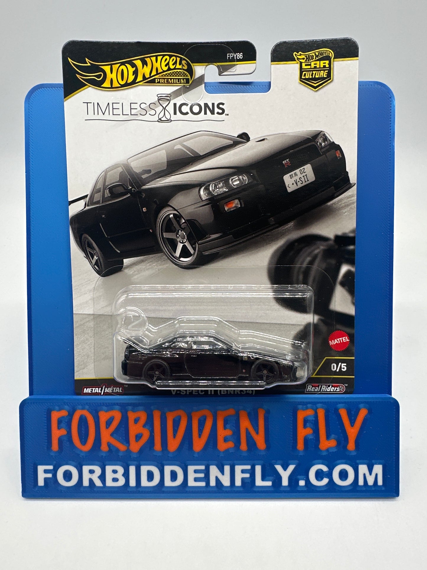 Hot Wheels Car Culture Premium - Timeless Icons Single - #0/5 Chase - Nissan Skyline GT-R V-Spec II (BNR34)