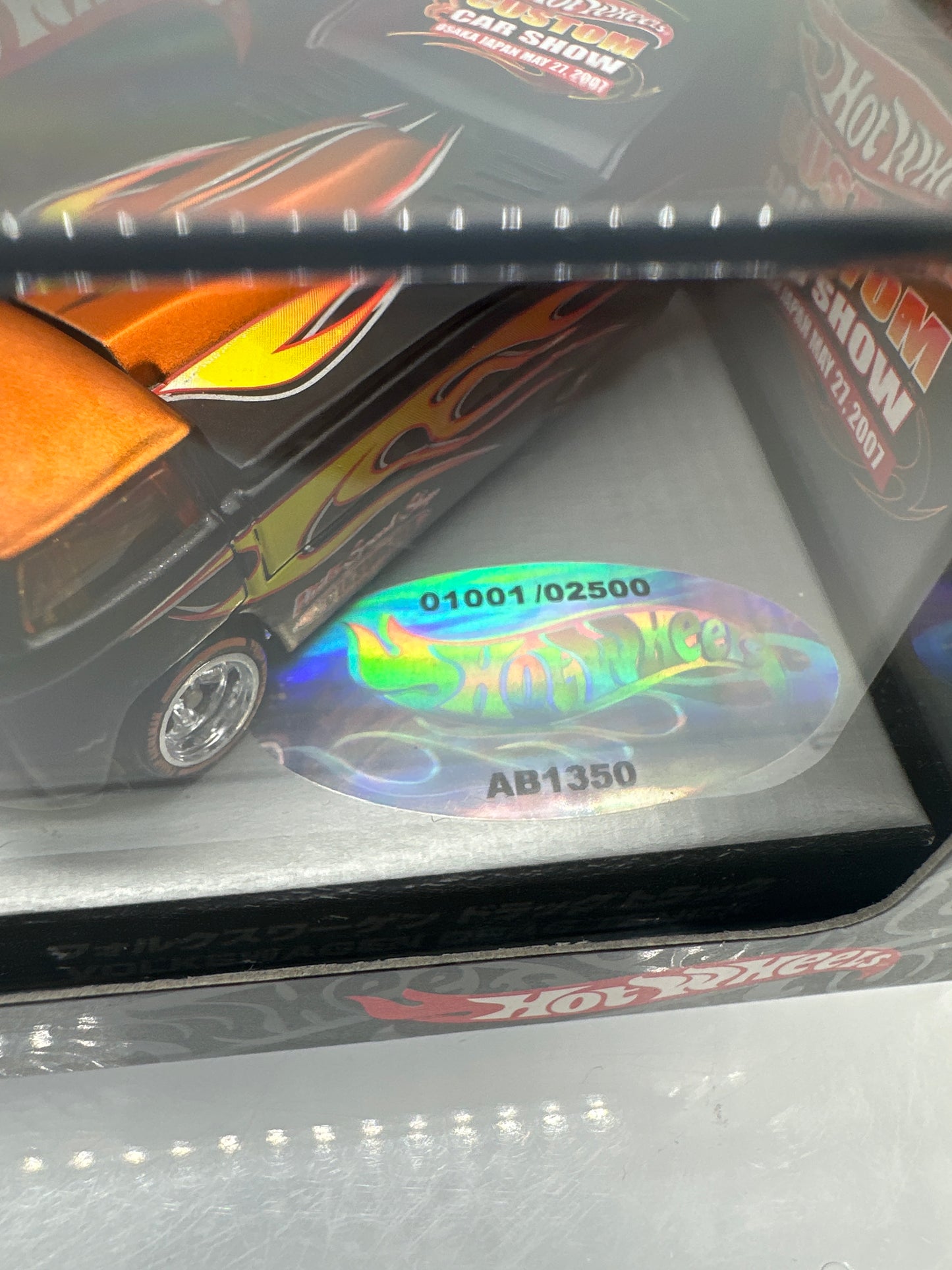 Hot Wheels Collectors - 2007 Custom Car Show Japan Convention Exclusive - Volkswagen Drag Rods (Drag Bus & Drag Truck)